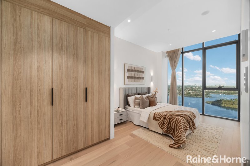 Photo - 3702/8 Walker Street, Rhodes NSW 2138 - Image 10