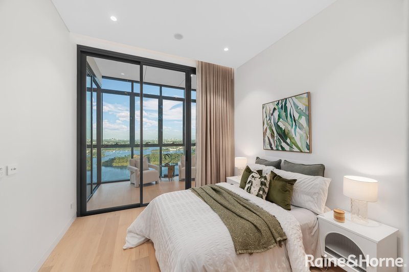 Photo - 3702/8 Walker Street, Rhodes NSW 2138 - Image 15