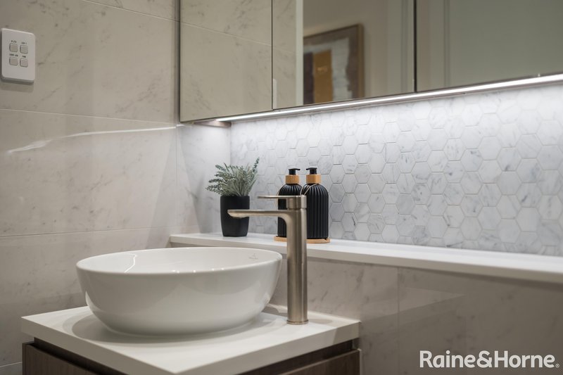 Photo - 3702/8 Walker Street, Rhodes NSW 2138 - Image 24