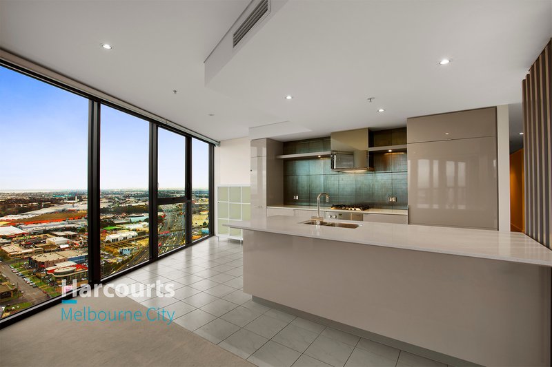 Photo - 3703/90 Lorimer Street, Docklands VIC 3008 - Image 1