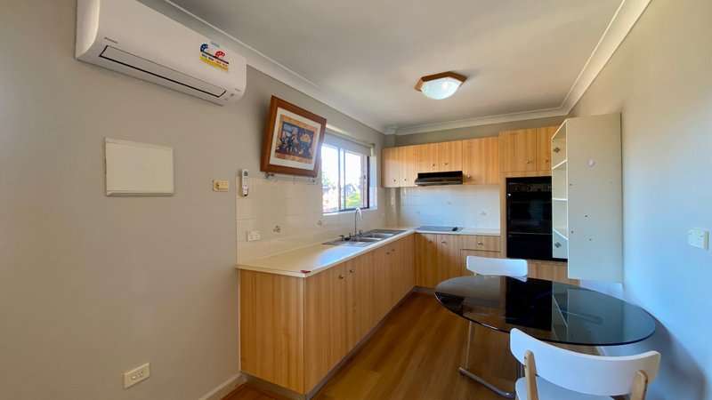 Photo - 3/71-75 Meredith Street, Bankstown NSW 2200 - Image 4