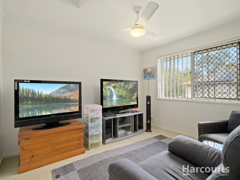 Photo - 3/71-77 Goodfellows Road, Kallangur QLD 4503 - Image 11