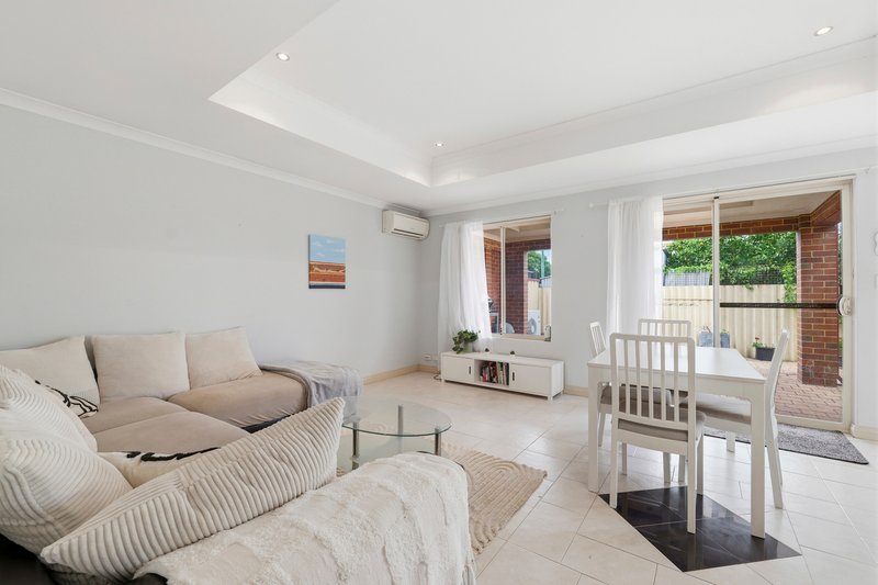 Photo - 371 Knutsford Avenue, Kewdale WA 6105 - Image 4