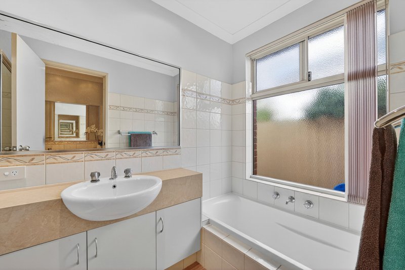 Photo - 371 Knutsford Avenue, Kewdale WA 6105 - Image 11