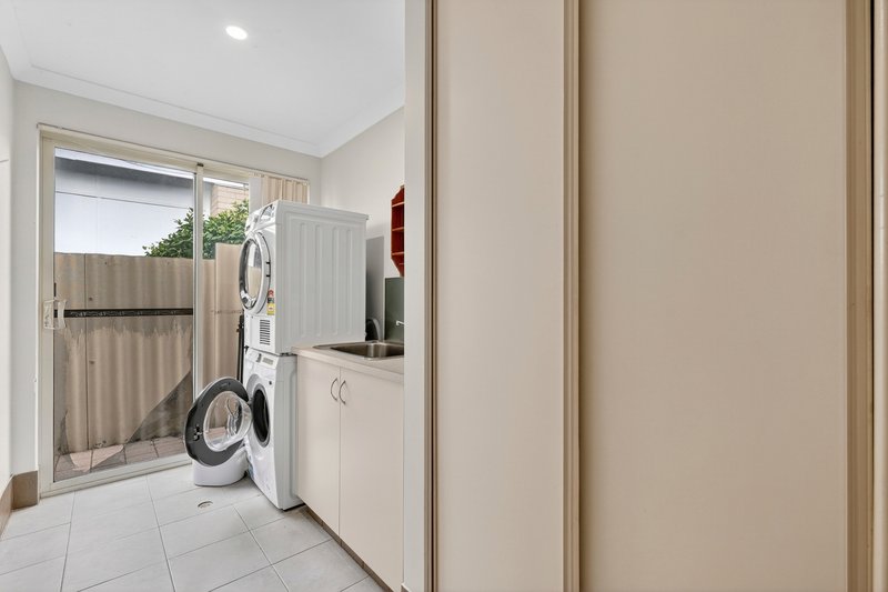 Photo - 371 Knutsford Avenue, Kewdale WA 6105 - Image 14