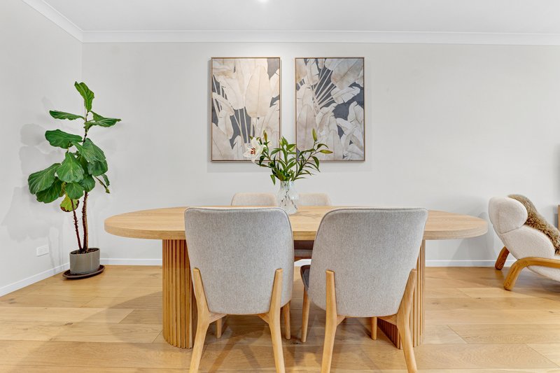 Photo - 37/1 Lyra Avenue, Hope Island QLD 4212 - Image 4
