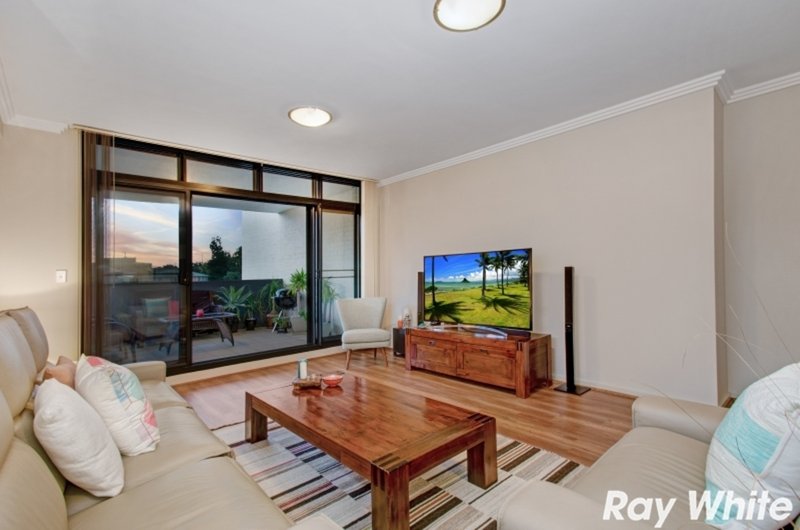 Photo - 37/1 Russell Street, Baulkham Hills NSW 2153 - Image 3