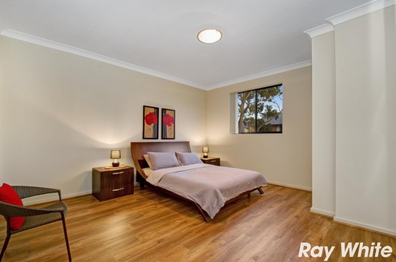 Photo - 37/1 Russell Street, Baulkham Hills NSW 2153 - Image 7