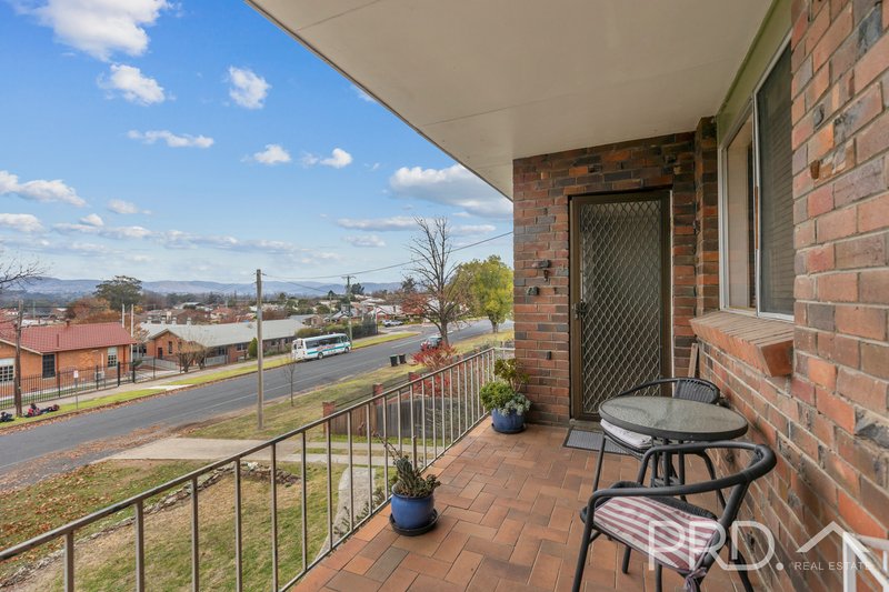 Photo - 3/71 Simpson Street, Tumut NSW 2720 - Image 10