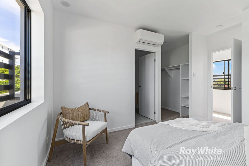Photo - 37/10 Rock Street, Scarborough QLD 4020 - Image 27