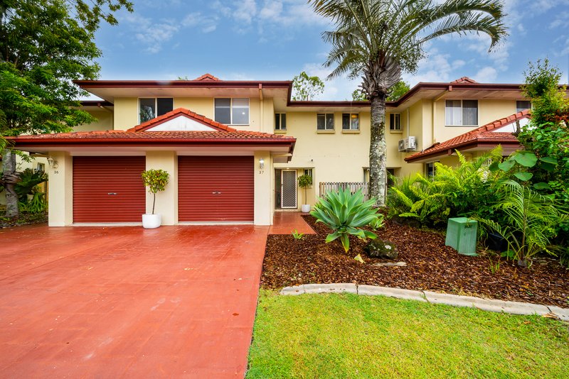 Photo - 37/102-104 Alexander Drive, Highland Park QLD 4211 - Image 15