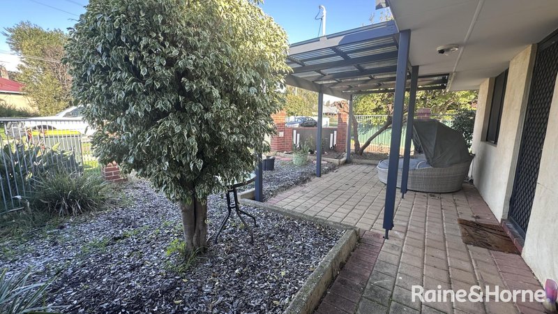 Photo - 37/11 Elvire Street, Viveash WA 6056 - Image 2