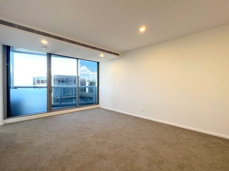 Photo - 3713/81 City Road, Southbank VIC 3006 - Image 1