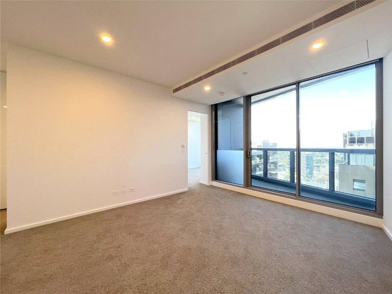 Photo - 3713/81 City Road, Southbank VIC 3006 - Image 2