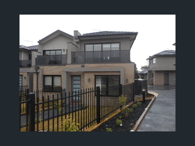 Photo - 3/715 Pascoe Vale Road, Glenroy VIC 3046 - Image 2