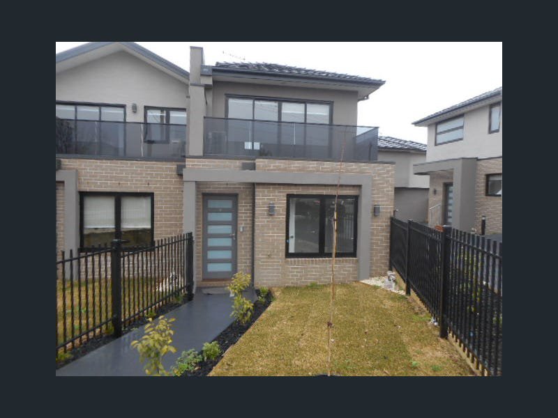 Photo - 3/715 Pascoe Vale Road, Glenroy VIC 3046 - Image 3