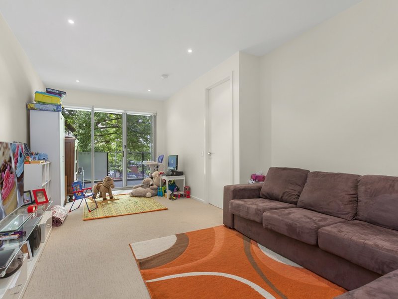 Photo - 37/16 New South Wales Crescent, Forrest ACT 2603 - Image 4