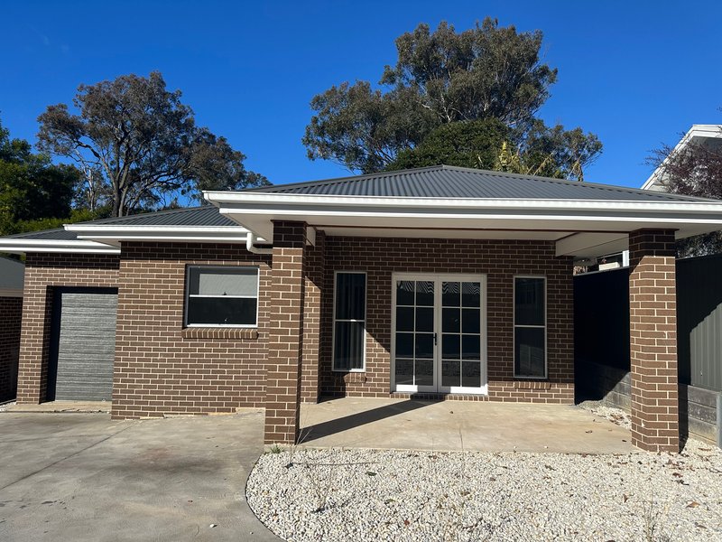 Photo - 371c Thirlmere Way, Thirlmere NSW 2572 - Image 1