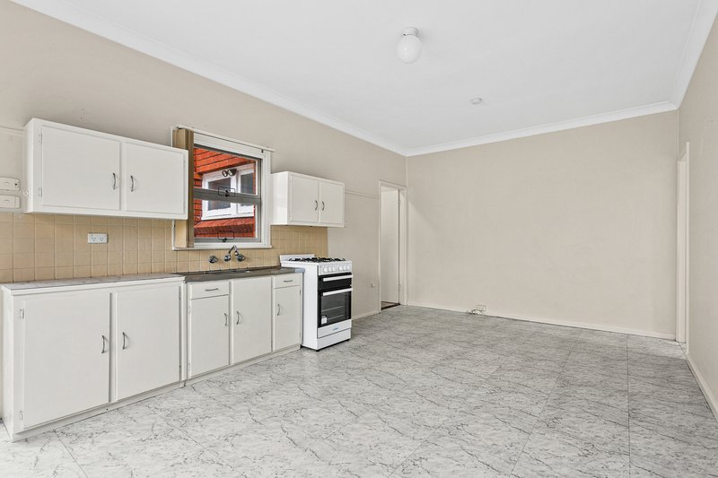 Photo - 3/72 Peterborough Avenue, Lake Illawarra NSW 2528 - Image 4