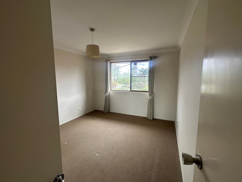 Photo - 3/72 Ramsay Street, Centenary Heights QLD 4350 - Image 5