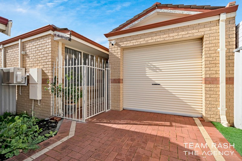 Photo - 3/72 Ravenswood Drive, Nollamara WA 6061 - Image 3