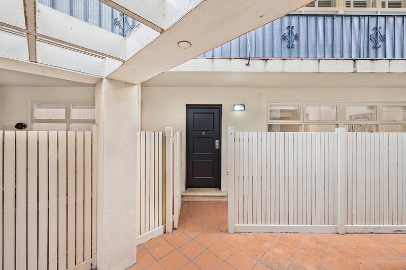 Photo - 3/72 Roslyn Street, Brighton VIC 3186 - Image 3