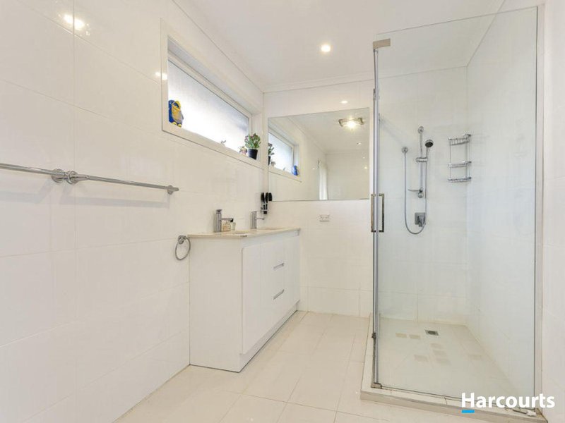 Photo - 372 Thompsons Road, Templestowe Lower VIC 3107 - Image 8