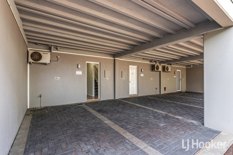 Photo - 37/20 Apollo Place, Halls Head WA 6210 - Image 9