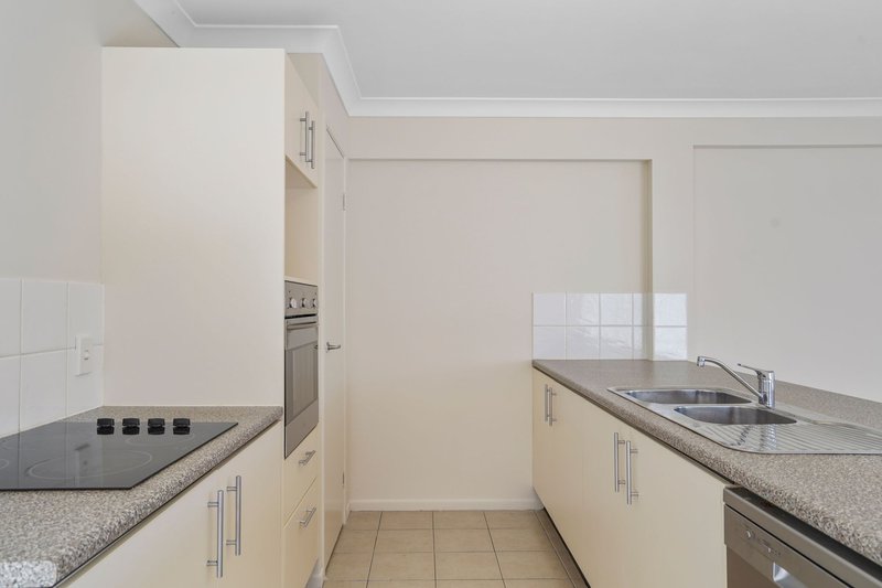 Photo - 37/20 Halfway Drive, Ormeau QLD 4208 - Image 8