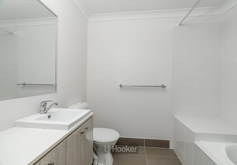 Photo - 37/23-25 Blackwell Street, Hillcrest QLD 4118 - Image 11