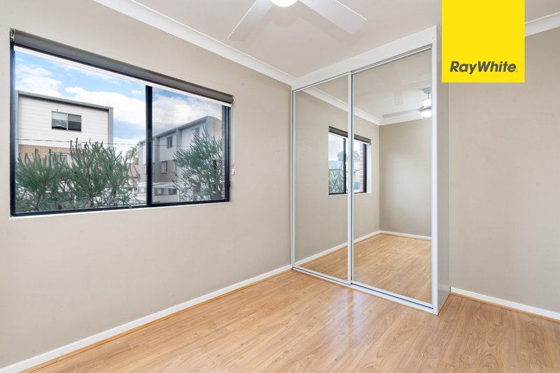 Photo - 3/73-75 Deakin Street, Silverwater NSW 2128 - Image 4