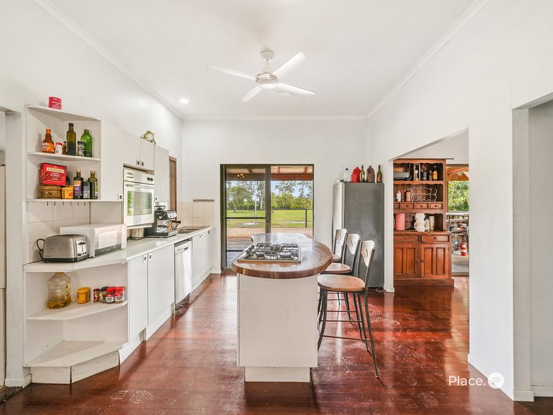 Photo - 373 Beachmere Road, Beachmere QLD 4510 - Image 10