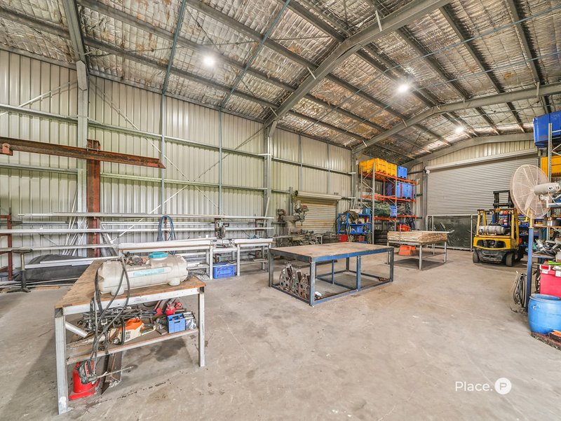 Photo - 373 Beachmere Road, Beachmere QLD 4510 - Image 27