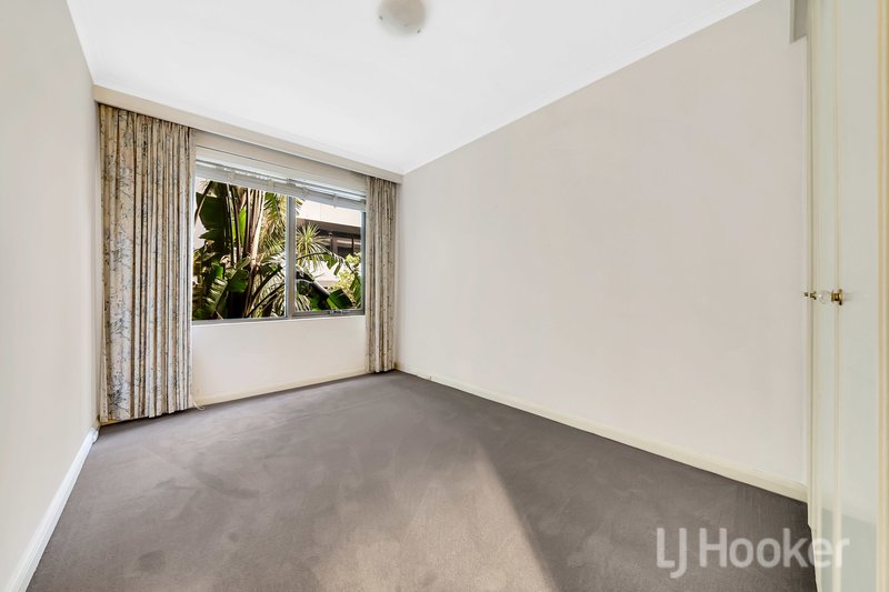 Photo - 3/73 Queens Road, Melbourne VIC 3004 - Image 3