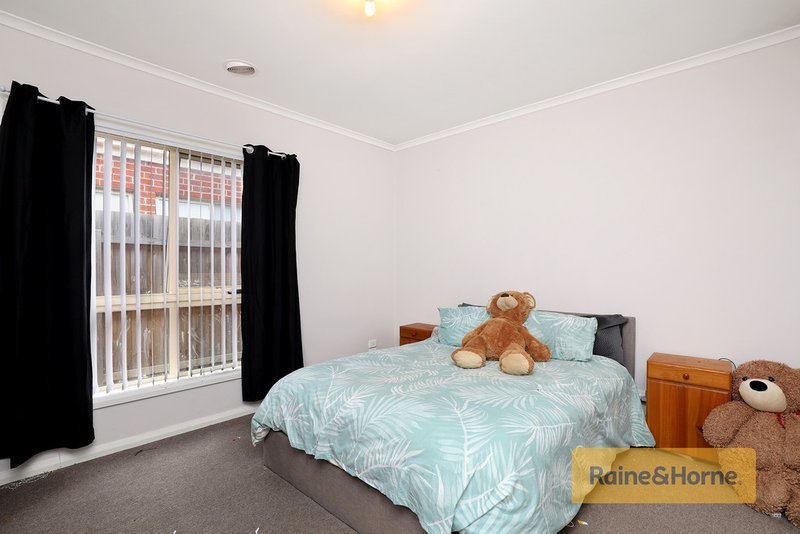 Photo - 37/35-47 Tullidge Street, Melton VIC 3337 - Image 5