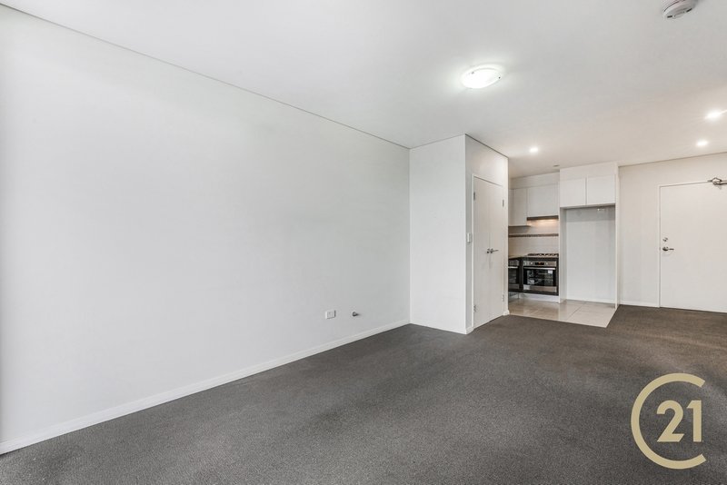 Photo - 37/4-6 Castlereagh Street, Liverpool NSW 2170 - Image 6