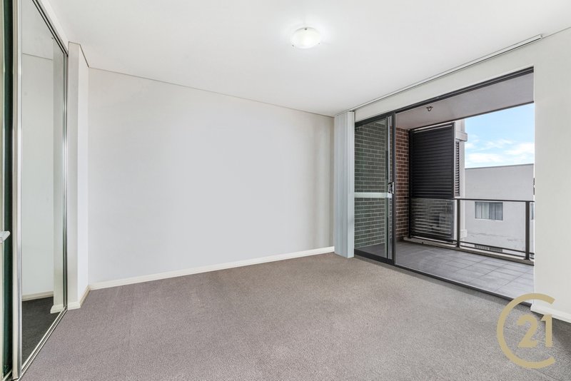 Photo - 37/4-6 Castlereagh Street, Liverpool NSW 2170 - Image 8