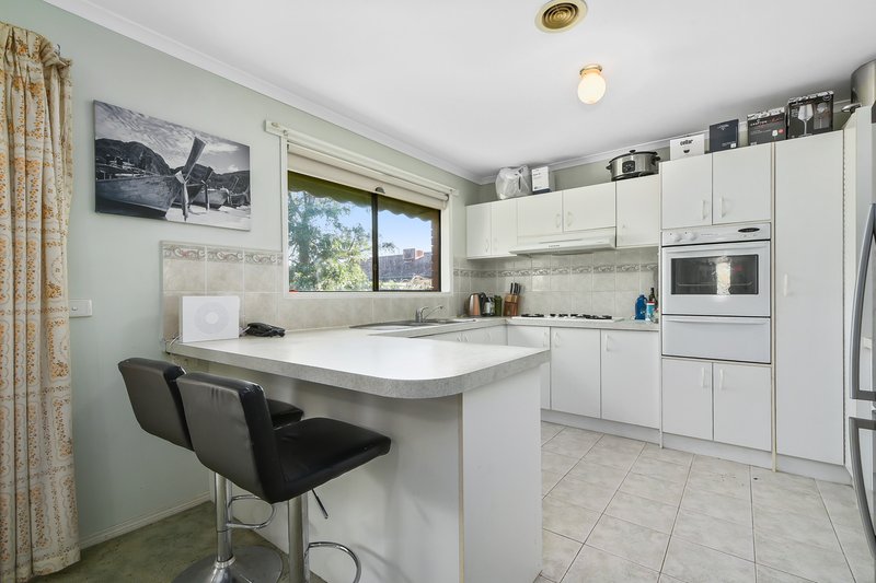 Photo - 374 Centre Road, Berwick VIC 3806 - Image 3