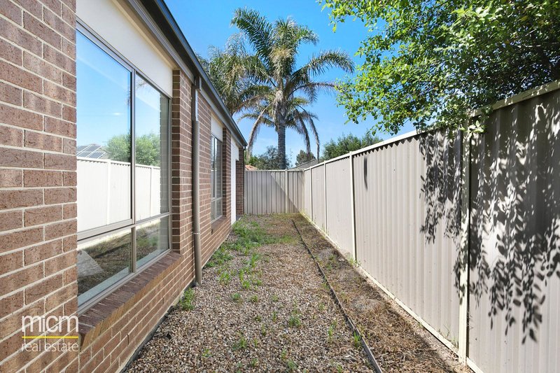 Photo - 3/74 Lennon Boulevard, Point Cook VIC 3030 - Image 10