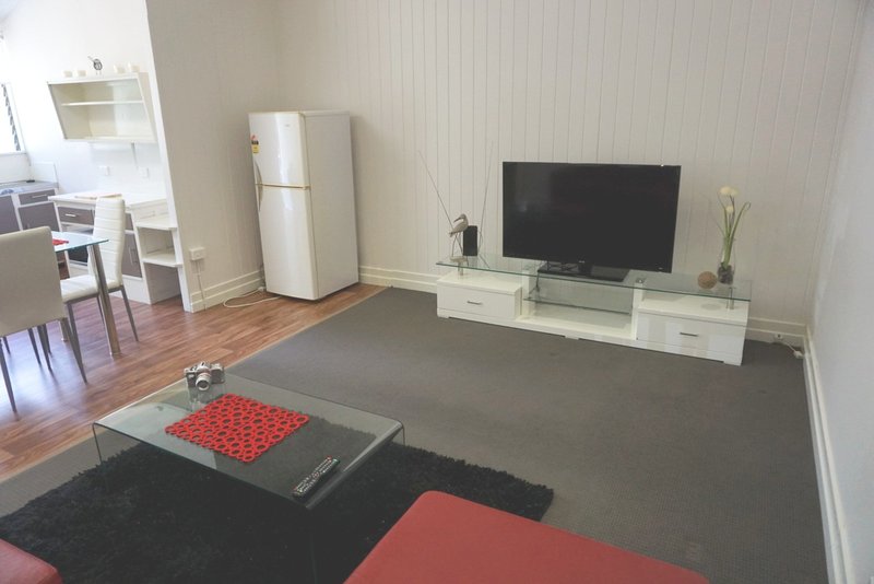 Photo - 3/74 Westacott Street, Nundah QLD 4012 - Image 1
