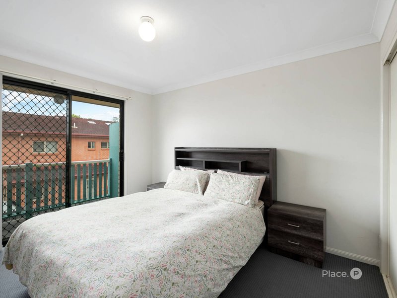 Photo - 3/740 Wynnum Road, Morningside QLD 4170 - Image 11