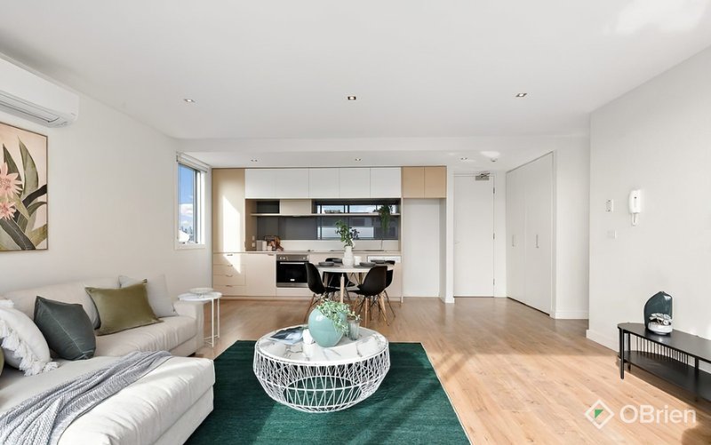 Photo - 37/44 Eucalyptus Drive, Maidstone VIC 3012 - Image 2