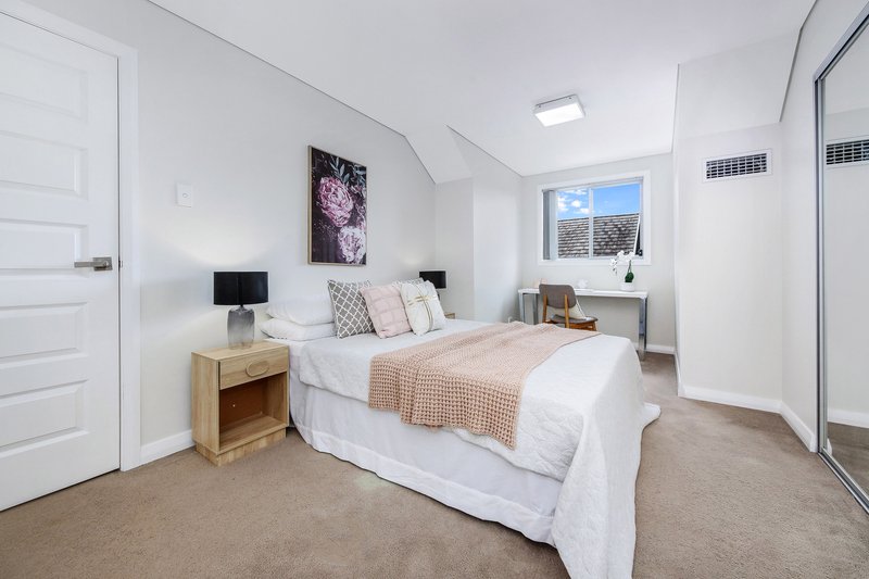 Photo - 3/75 Cragg Street, Condell Park NSW 2200 - Image 4