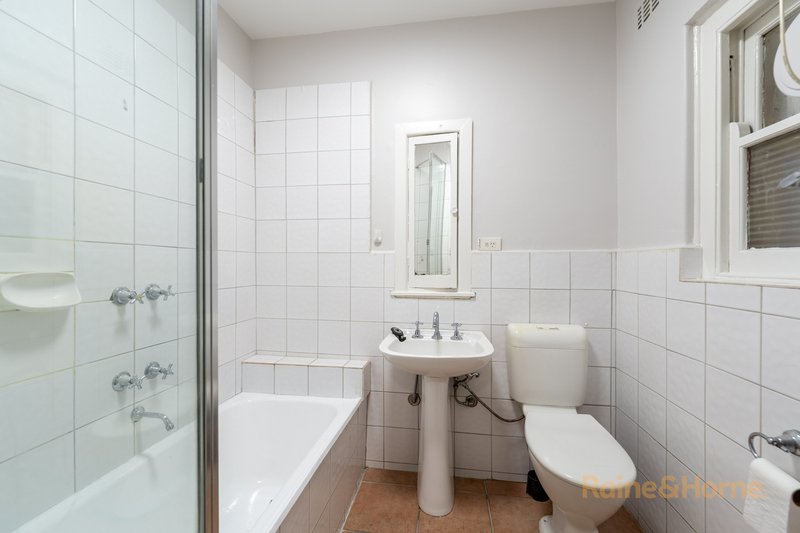 Photo - 3/75 Queens Road, Melbourne VIC 3000 - Image 3