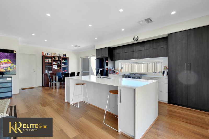 Photo - 375 Skeet Road, Piara Waters WA 6112 - Image 11