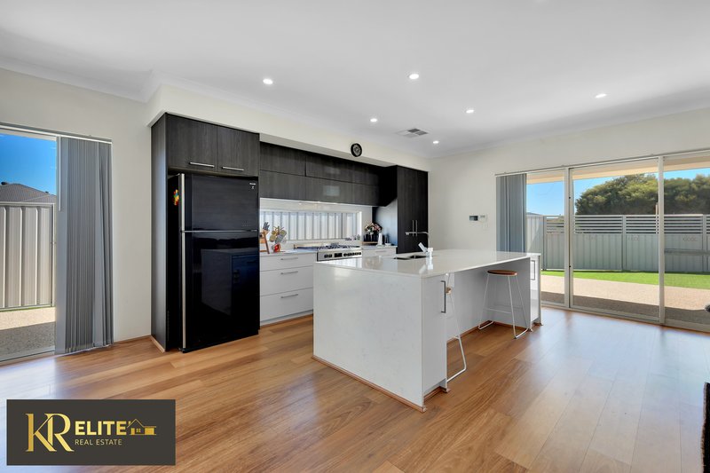 Photo - 375 Skeet Road, Piara Waters WA 6112 - Image 24