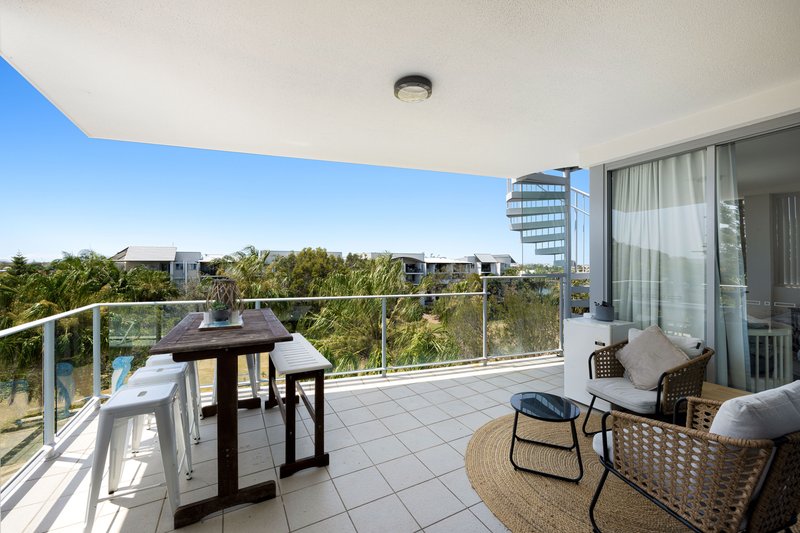 Photo - 37/51 Grand Parade, Kawana Island QLD 4575 - Image 3