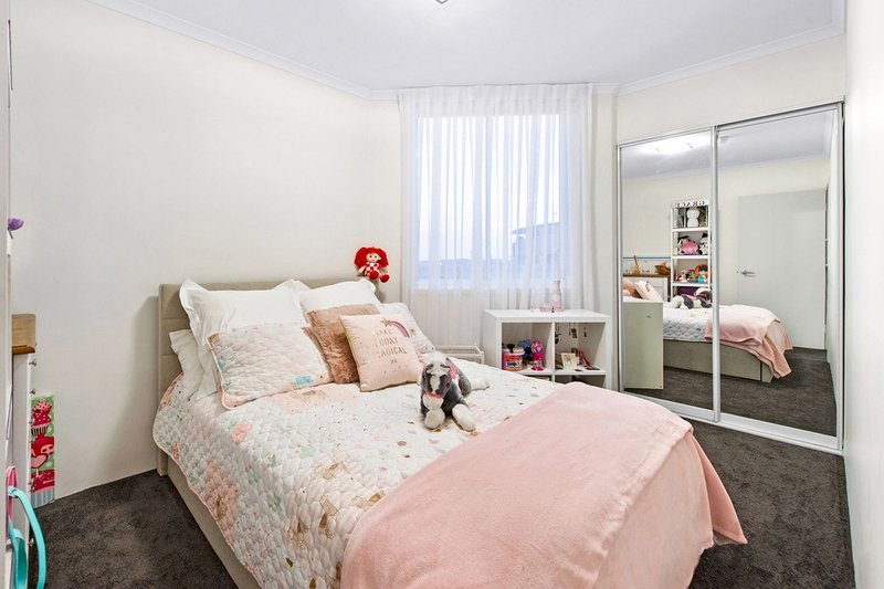 Photo - 37/57 Lambert Street, Kangaroo Point QLD 4169 - Image 4