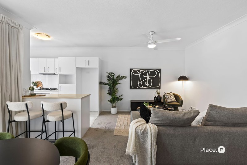 Photo - 37/59 Robertson Street, Fortitude Valley QLD 4006 - Image 2