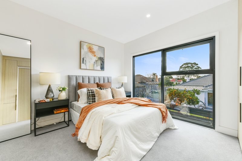 Photo - 375A Bay Road, Cheltenham VIC 3192 - Image 10